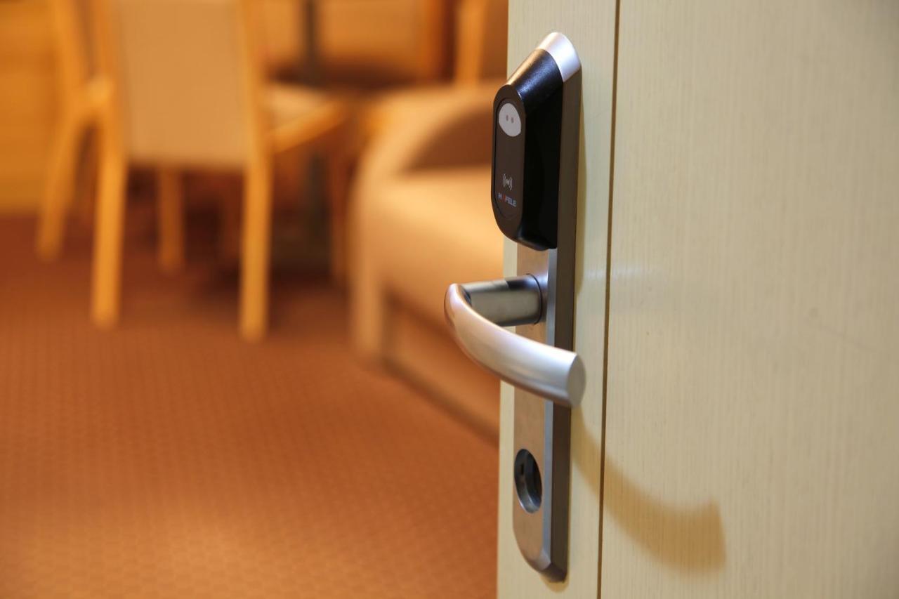 Apartment Suncani Vrhovi コパオニク エクステリア 写真